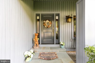 14728 Pebble Hill Ln, North Potomac, MD 20878 - photo 6