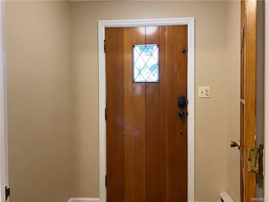 726 Barrally St, North Tonawanda, NY 14120 - photo 5