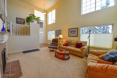Living Room (2)