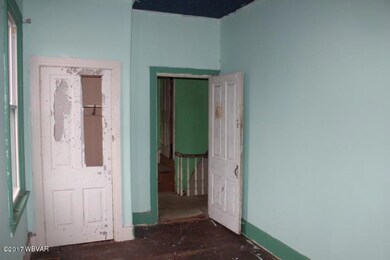 105 N Market St, Muncy, PA 17756 - photo 5