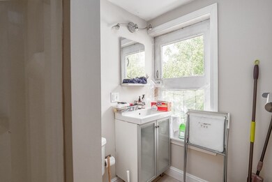 97 College Ave unit 7, Somerville, MA 02144 - photo 7