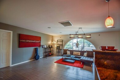 family room 5