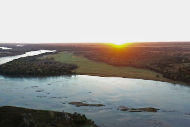 Niobrara River Cabin Ranch, Bassett, NE 68714 - photo 4