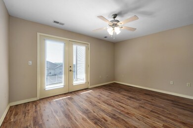 215 Toni Ln unit b-6