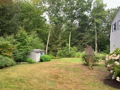 37 Lakeview Way, Auburn, NH 03032 - photo 5