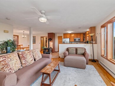 34 Knoll Cir, South Burlington, VT 05403 - photo 5