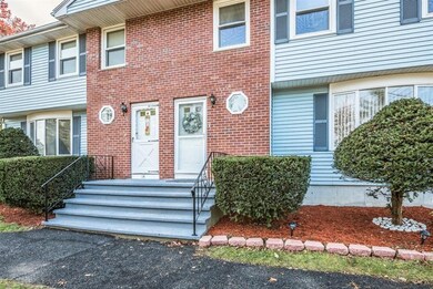 14 Marsh Dr unit B, Taunton, MA 02780 - photo 4