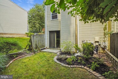 11501 Summer Oak Dr, Germantown, MD 20874 - photo 6