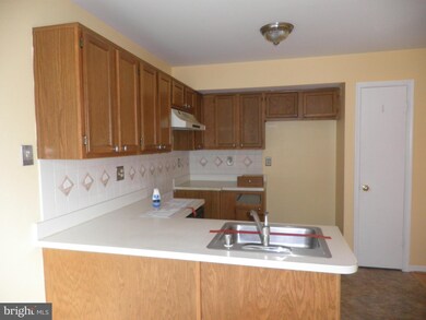 1253 Stockport Ct, Bowie, MD 20721 - photo 6