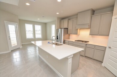 28302 Hannahs Harbor Ln, Katy, TX 77494 - photo 5