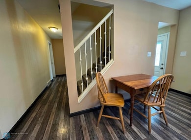Living / Dining Area