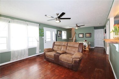 11993 N 100 W, Fountaintown, IN 46130 - photo 3