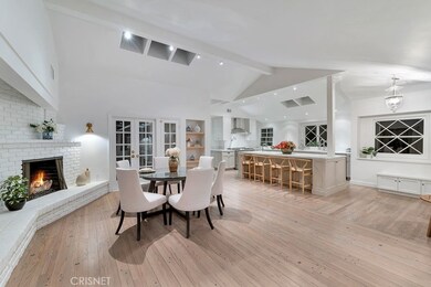Large open floor plan, beautifully remodeled