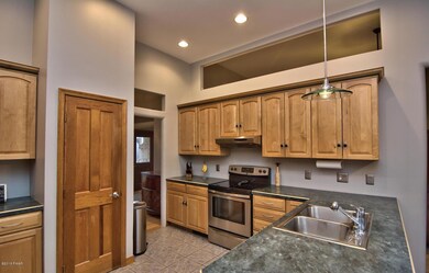 502 Sunrise Blvd, Moscow, PA 18444 - photo 4