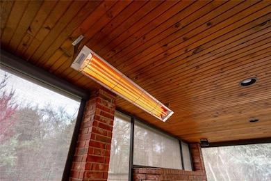 2 outdoor heaters provide maximum comfort, even wi