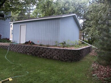 1830 Dunedin Ave, Duluth, MN 55803 - photo 3