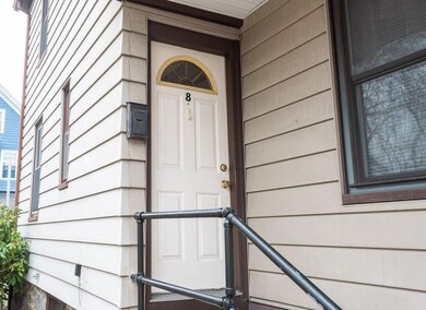 8 Chadwell Ct unit 10, Lynn, MA 01905 - photo 4