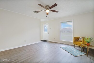 206 Crestview Drive-6