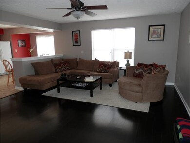 486 Pitch Pine Dr, Whiteland, IN 46184 - photo 7