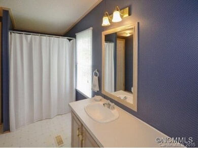 78 Sunrise Ridge Dr, Hendersonville, NC 28792 - photo 7