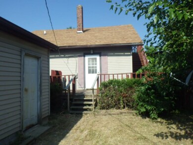 2412 S Walnut St, Muncie, IN 47302 - photo 5