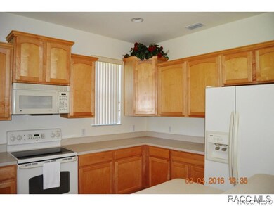another Kitchen view