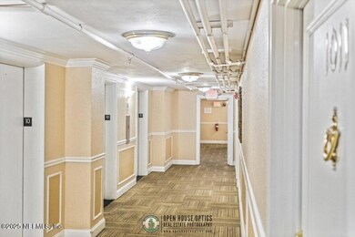 038-311WestAshleyStreet-1115-Jacksonvill