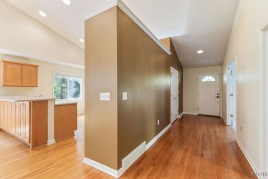 42 Nursery Ln, Syracuse, NY 13210 - photo 6