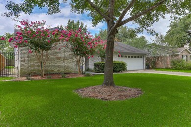 14123 Myrtlea Dr, Houston, TX 77079 - photo 5