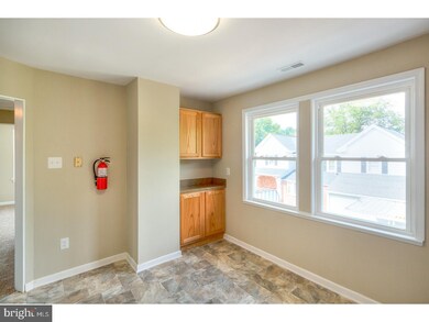 22 E Taunton Ave unit 2, Berlin, NJ 08009 - photo 4