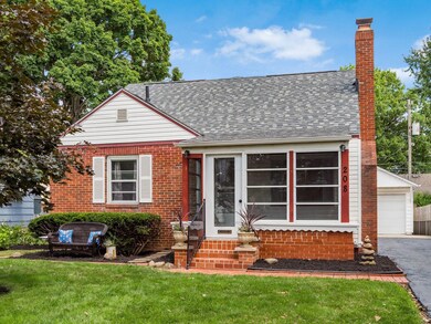 208 S Sylvan Ave, Columbus, OH 43204 - photo 2