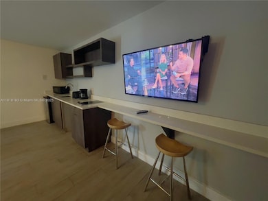 6755 Harding Ave unit 830, Miami Beach, FL 33141 - photo 5