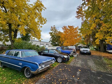 3528 Table Rock Rd, Medford, OR 97504 - photo 2