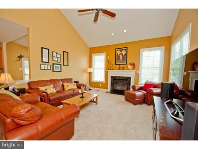 351 Sterling Ln, Downingtown, PA 19335 - photo 4