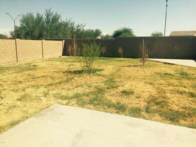 22165 Pic Backyard Full