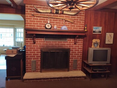 204 Woodcrest Ct, Absecon, NJ 08201 - photo 5