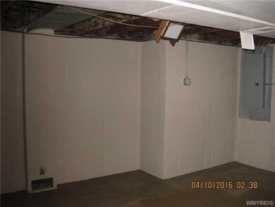 1610 Moll St, North Tonawanda, NY 14120 - photo 6