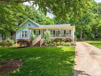 9109 Twin Trail Dr, Huntersville, NC 28078 - photo 3