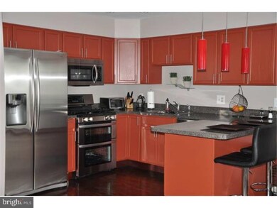 721 Dell Ct, Southampton, PA 18966 - photo 3