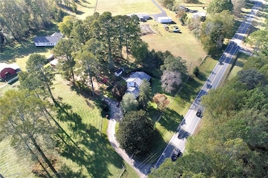 5937 Thompson Bridge Rd, Murrayville, GA 30564 - photo 2