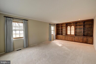 4908 Ridgeview Ln, Bowie, MD 20715 - photo 2