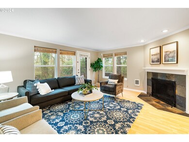 3942 Carman Dr unit 3942, Lake Oswego, OR 97035 - photo 4