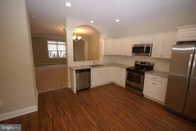 311 S Parkway Dr, Middletown, DE 19709 - photo 4