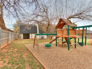 5820 NW 72nd St, Warr Acres, OK 73132 - photo 2