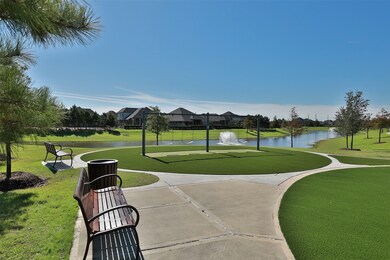 Green space and scenic community water areas encourage a peaceful stroll or reading of that great book.