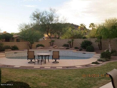 pool w mtn view