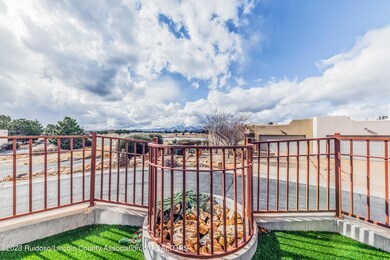 231 Pueblo Loop