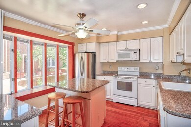 730 N Armistead St, Alexandria, VA 22312 - photo 2