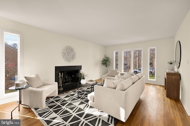 8809 Hidden Hill Ln, Potomac, MD 20854 - photo 6