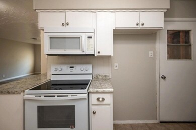 1317 Bryan Dr, Bedford, TX 76022 - photo 5